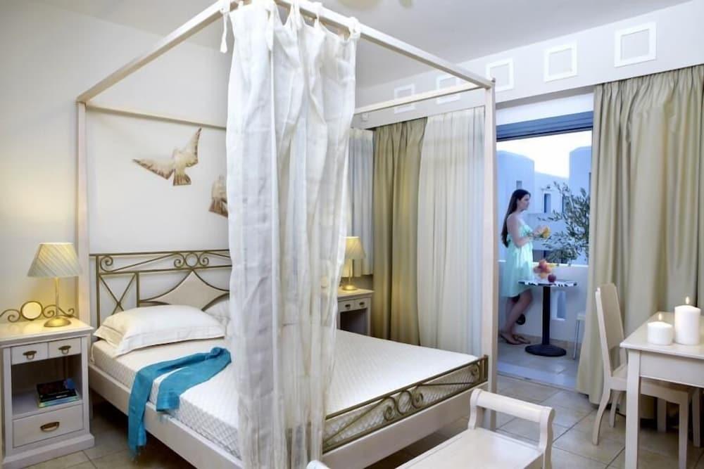 Mitos Suites Agios Prokopios  Luaran gambar