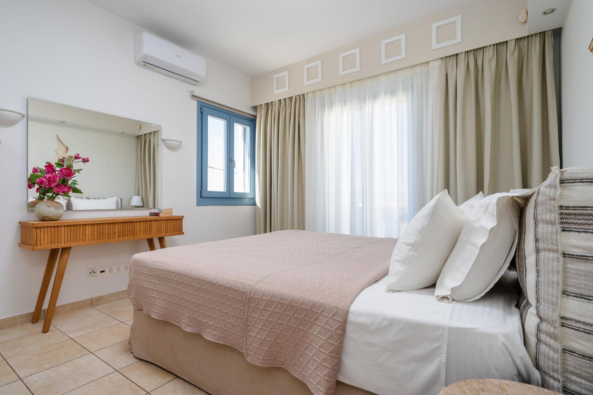 Mitos Suites Agios Prokopios  Luaran gambar
