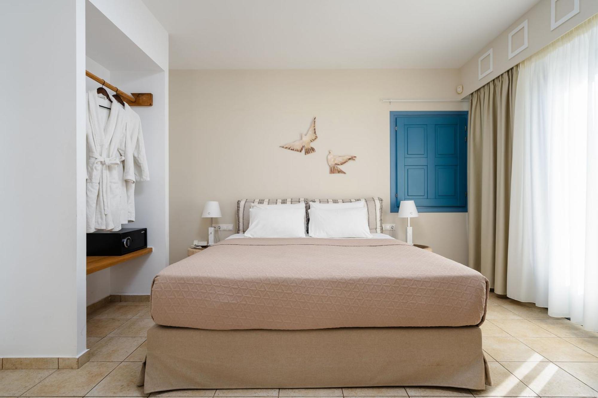 Mitos Suites Agios Prokopios  Luaran gambar
